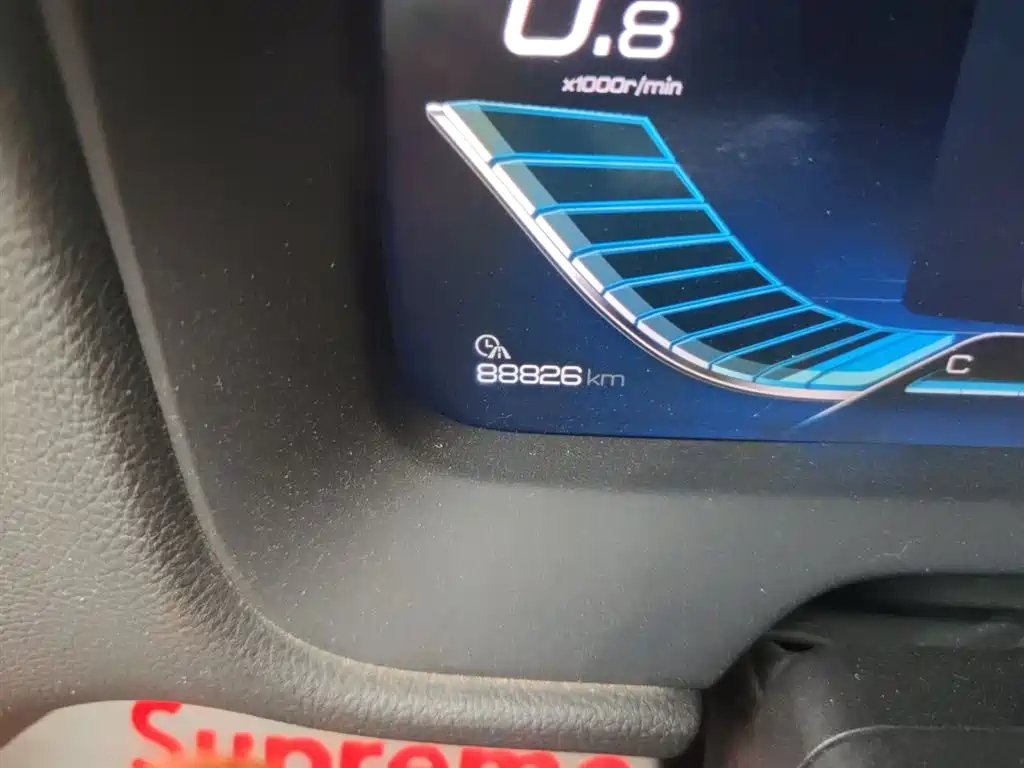 BYD Tang 2018 2.0T Automatic Smart Connection Honor Edition 7-Seater China V фото 5