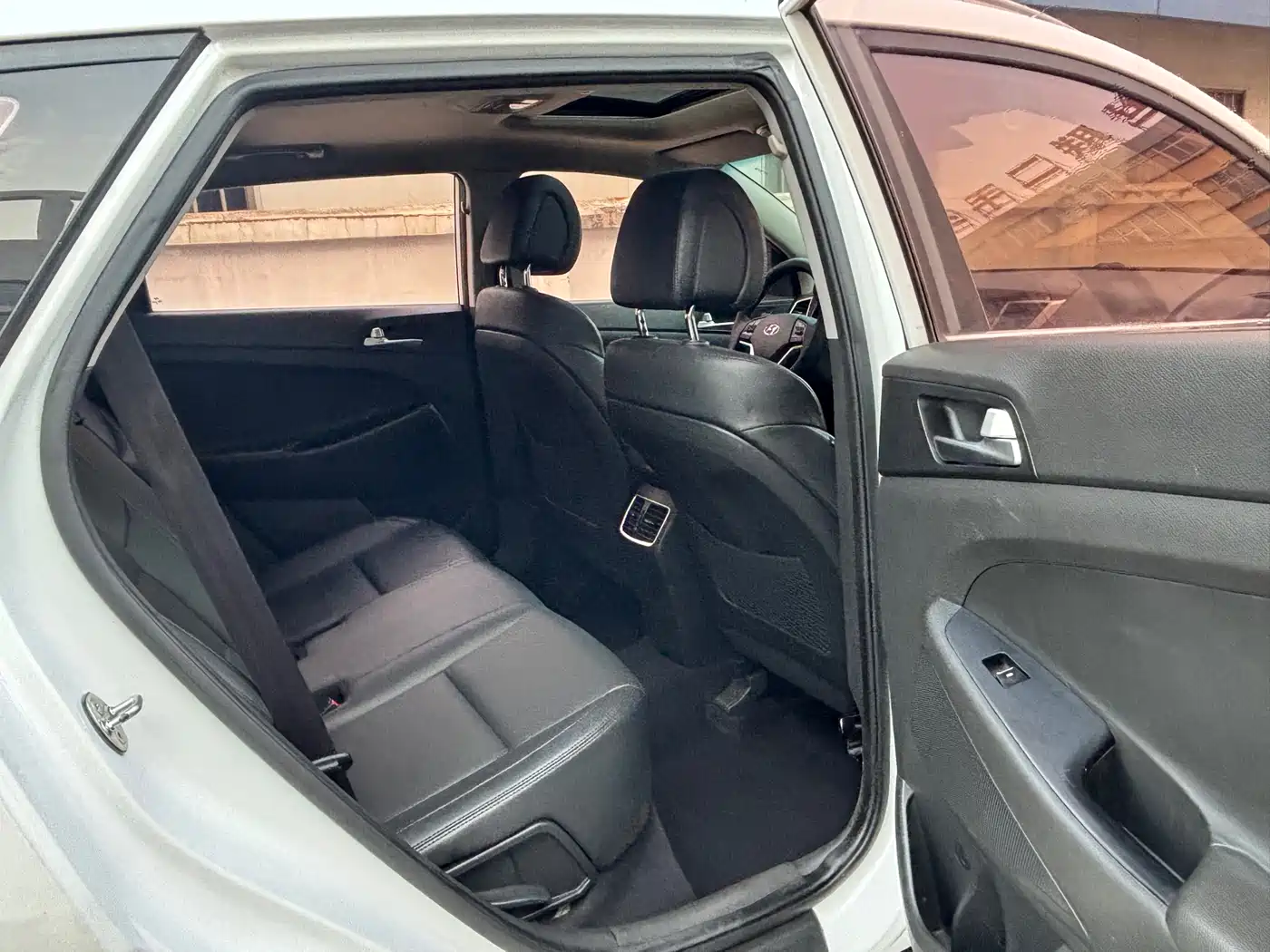 Hyundai Tucson 2015 1.6T Dual Clutch 2WD Smart фото 13