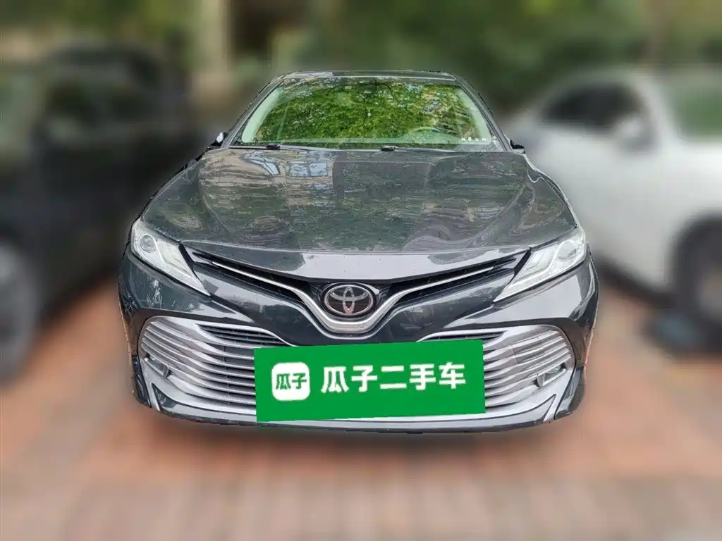 Toyota Camry 2018 2.5G Luxury Edition фото 24