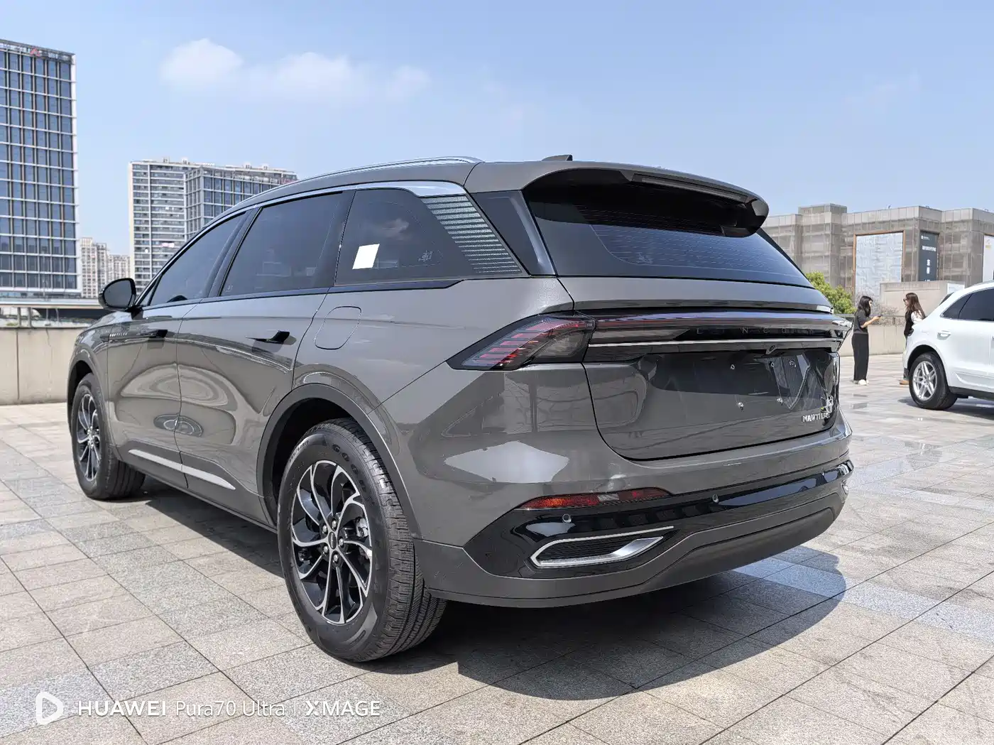 LINCOLN NAVIGATOR