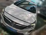 Photo 2 - Buick Verano
