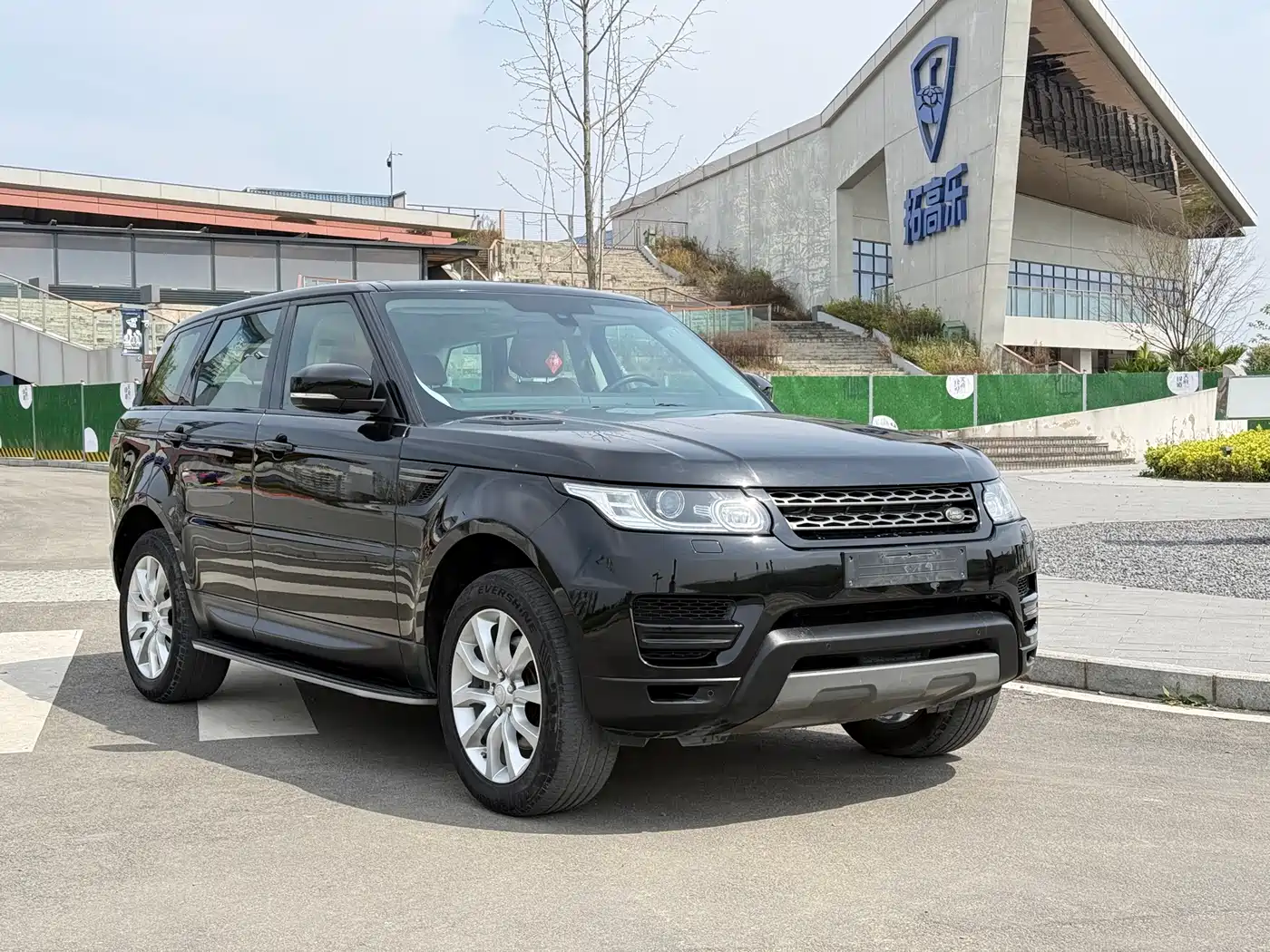 Land Rover Range Rover Sport 2016 3.0 SDV6 HSE фото 3