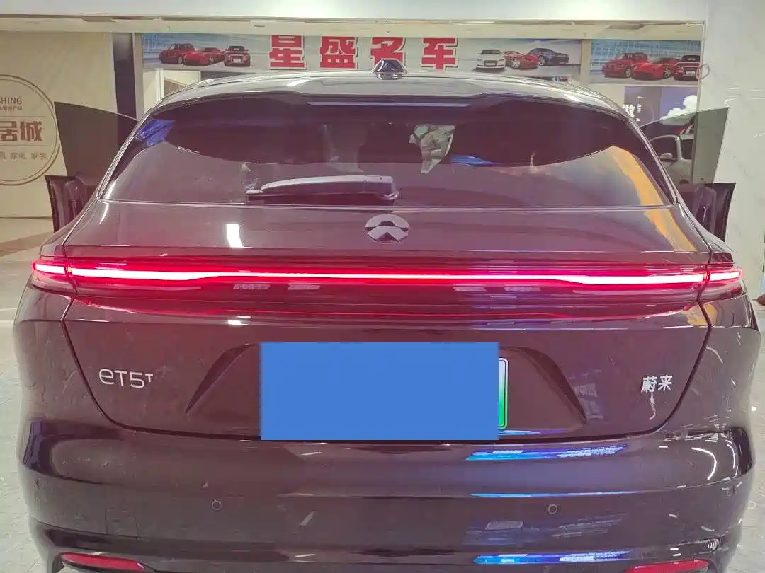 NIO NIO ET5T