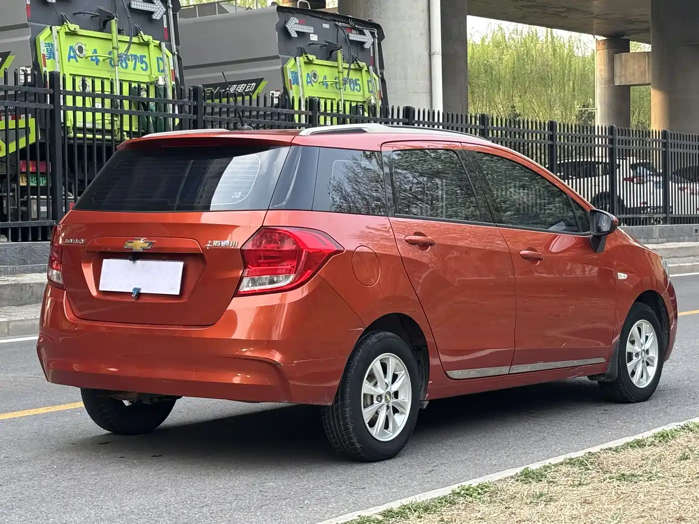 Chevrolet Lova RV 2016 1.5L Manual Easy-Ride фото 6