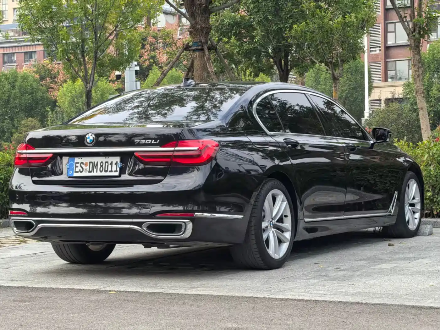 BMW 7 Series 2018 730Li Premium Type Excellence Package фото 4
