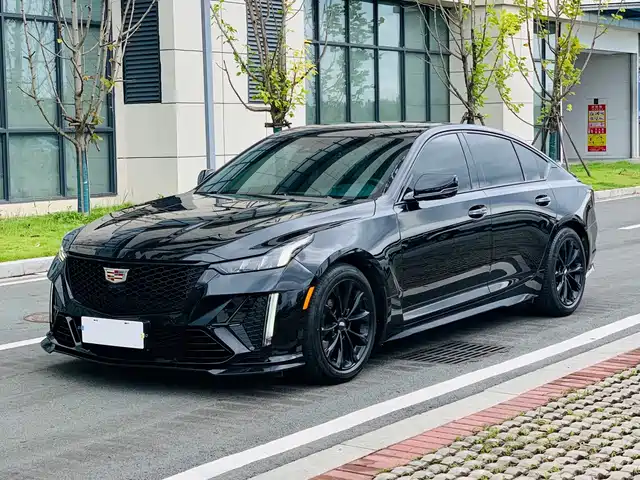 Cadillac CT5 2023