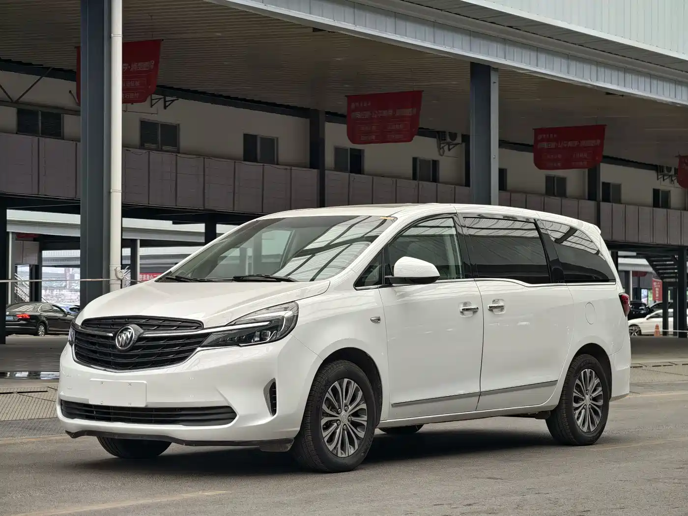 Buick GL8 2021 Land Business Class 652T Luxury