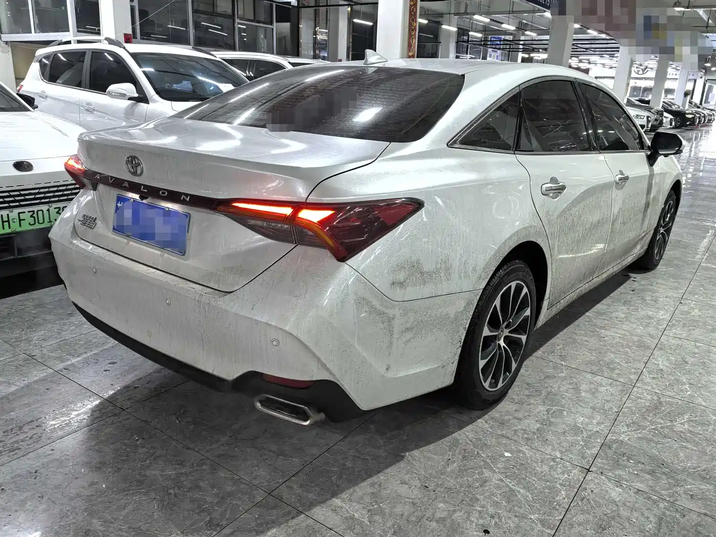Toyota Avalon 2022 2.0L Progressive Edition фото 6