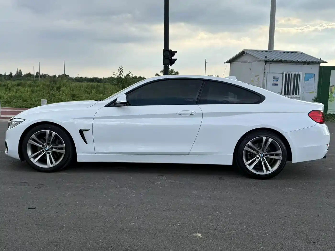 Фото 5 - BMW 4 Series