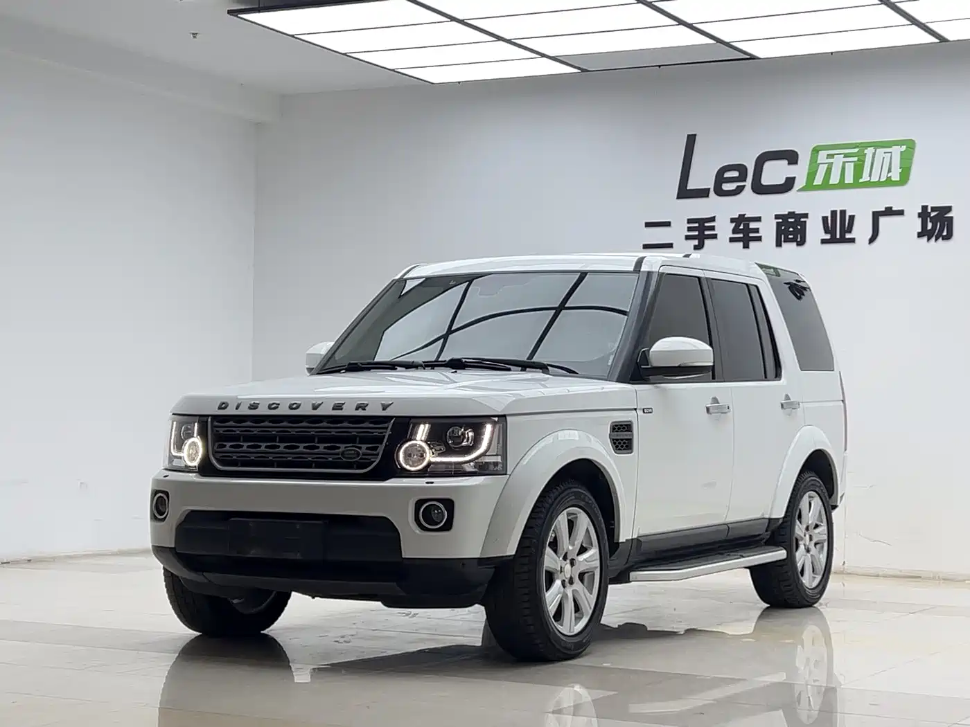 Land Rover Discovery 2014 3.0 SC V6 SE