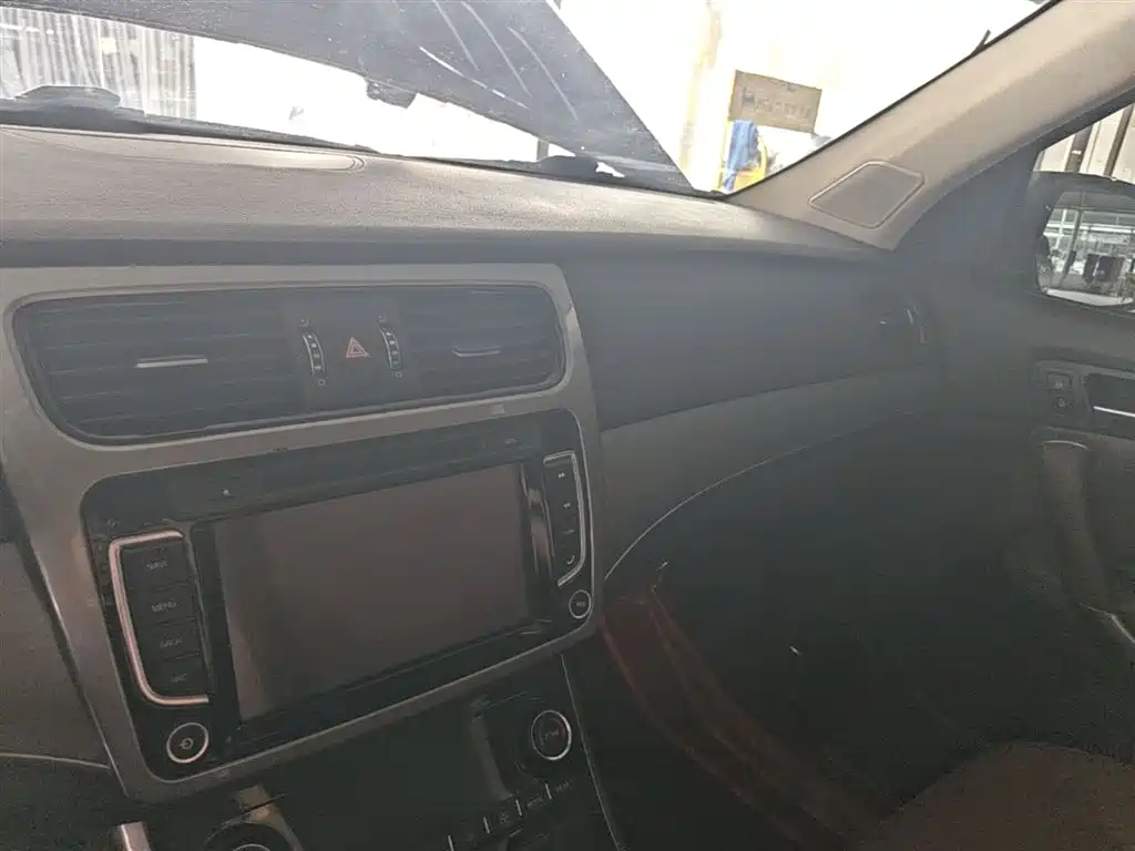 Haval H8 2017 2.0T Gasoline 2WD Smart Enjoyment фото 10