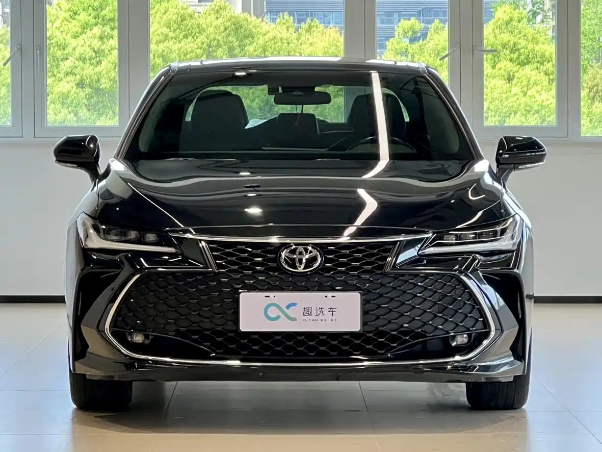 TOYOTA ASIAN DRAGON
