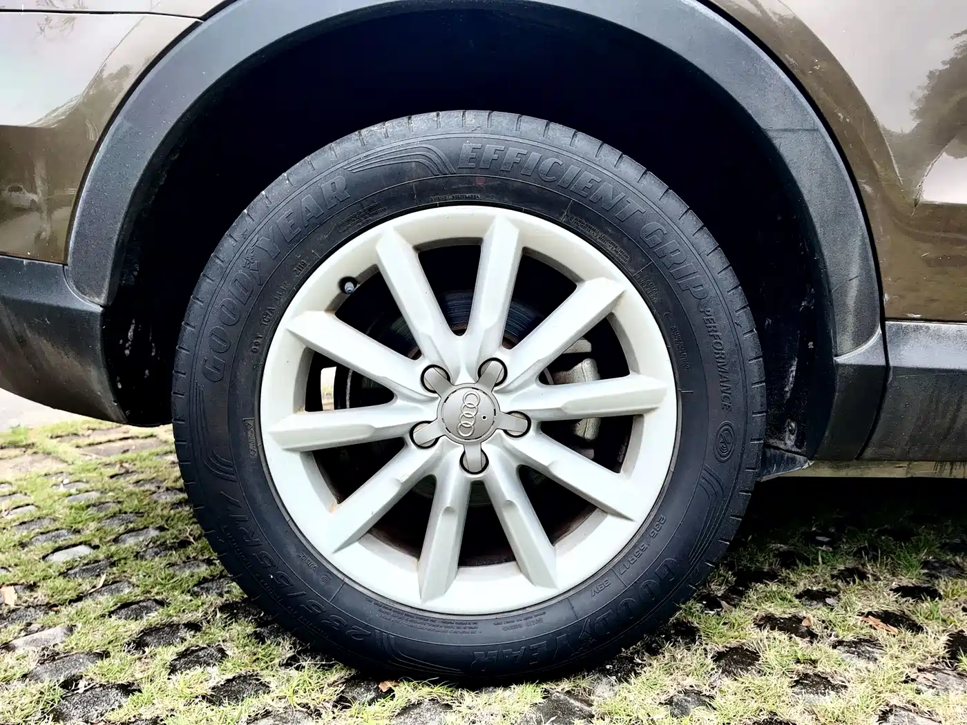 Audi Q3 2014 2015 35 TFSI Progressive