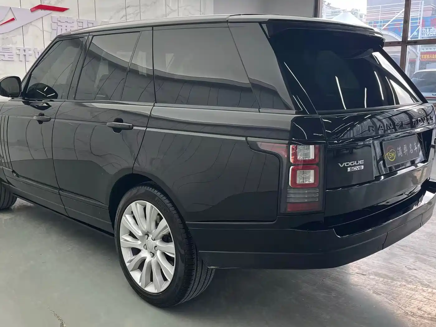 Land Rover Range Rover 2015 3.0 SC V6 Vogue фото 8