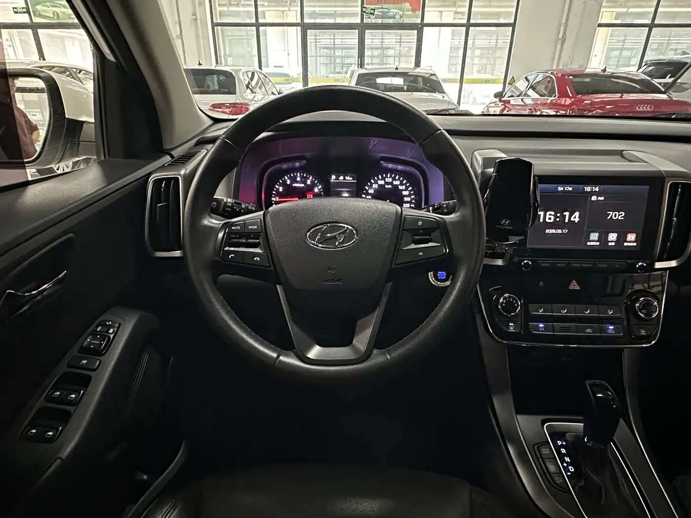 Hyundai Beijing Hyundai ix35 2019 2.0L Automatic 2WD Zhiyong·Smooth Enjoy China VI фото 12