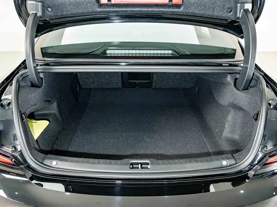Volvo S90 2025 2025 B5 Zhiyi Luxury Edition