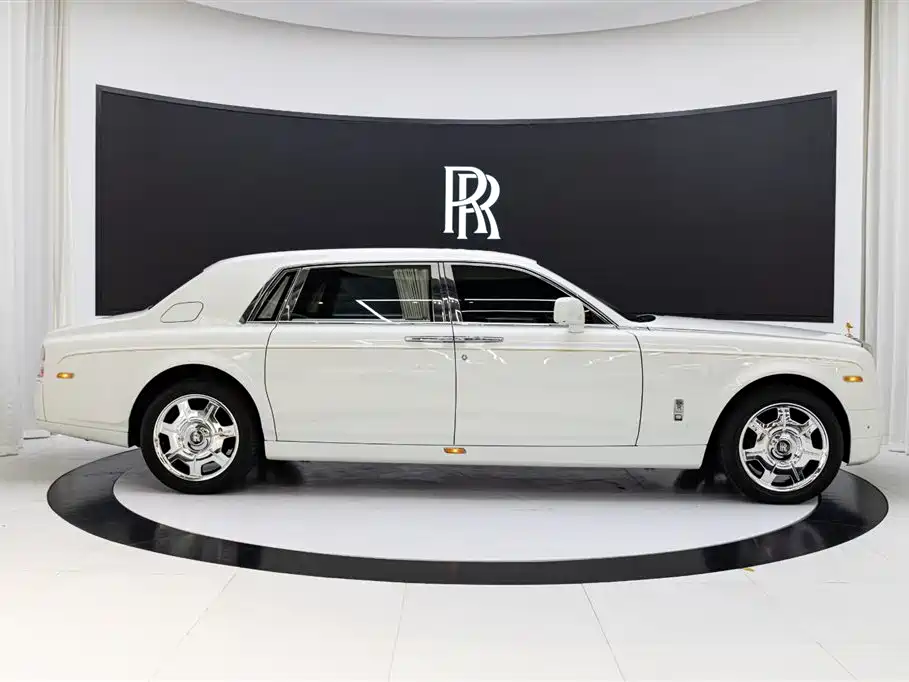 Rolls-Royce Phantom 2016 2013 6.7L Extended Wheelbase (EWB)