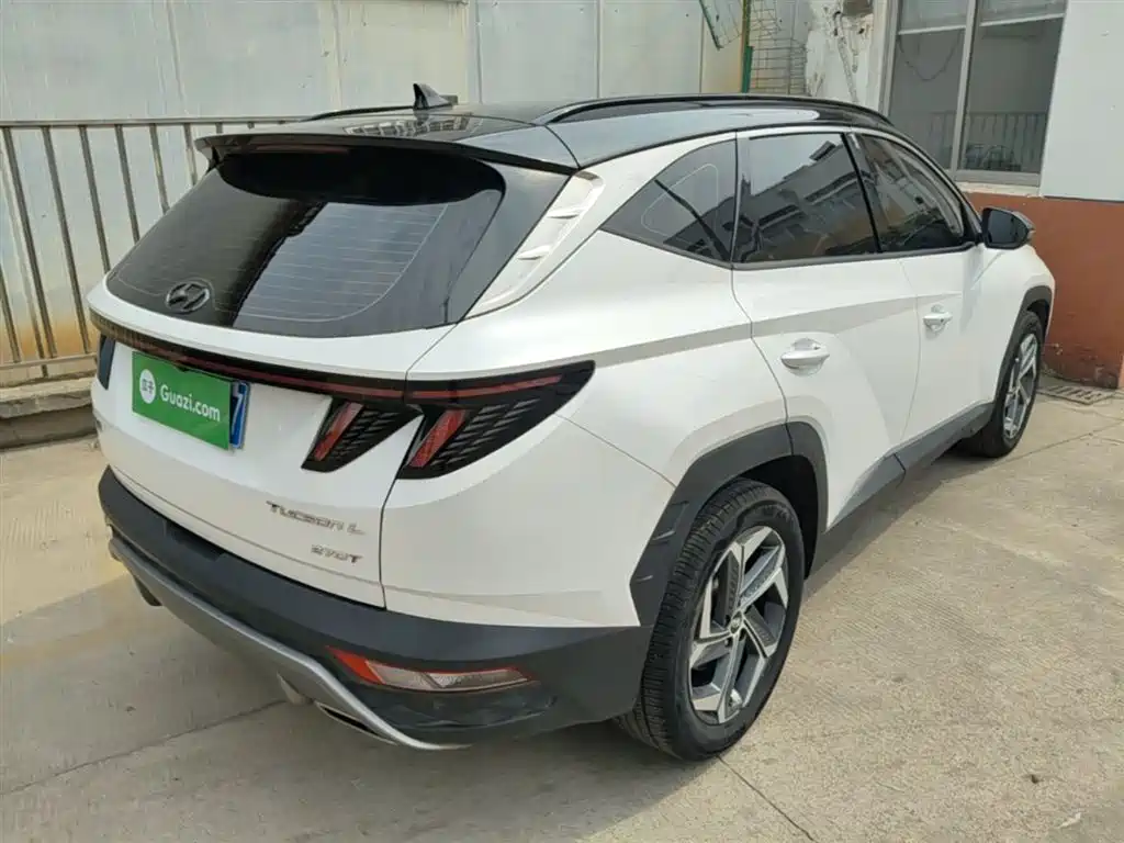 Hyundai Tucson 2022 Tucson L 1.5T DCT LUX Premium N Line фото 7