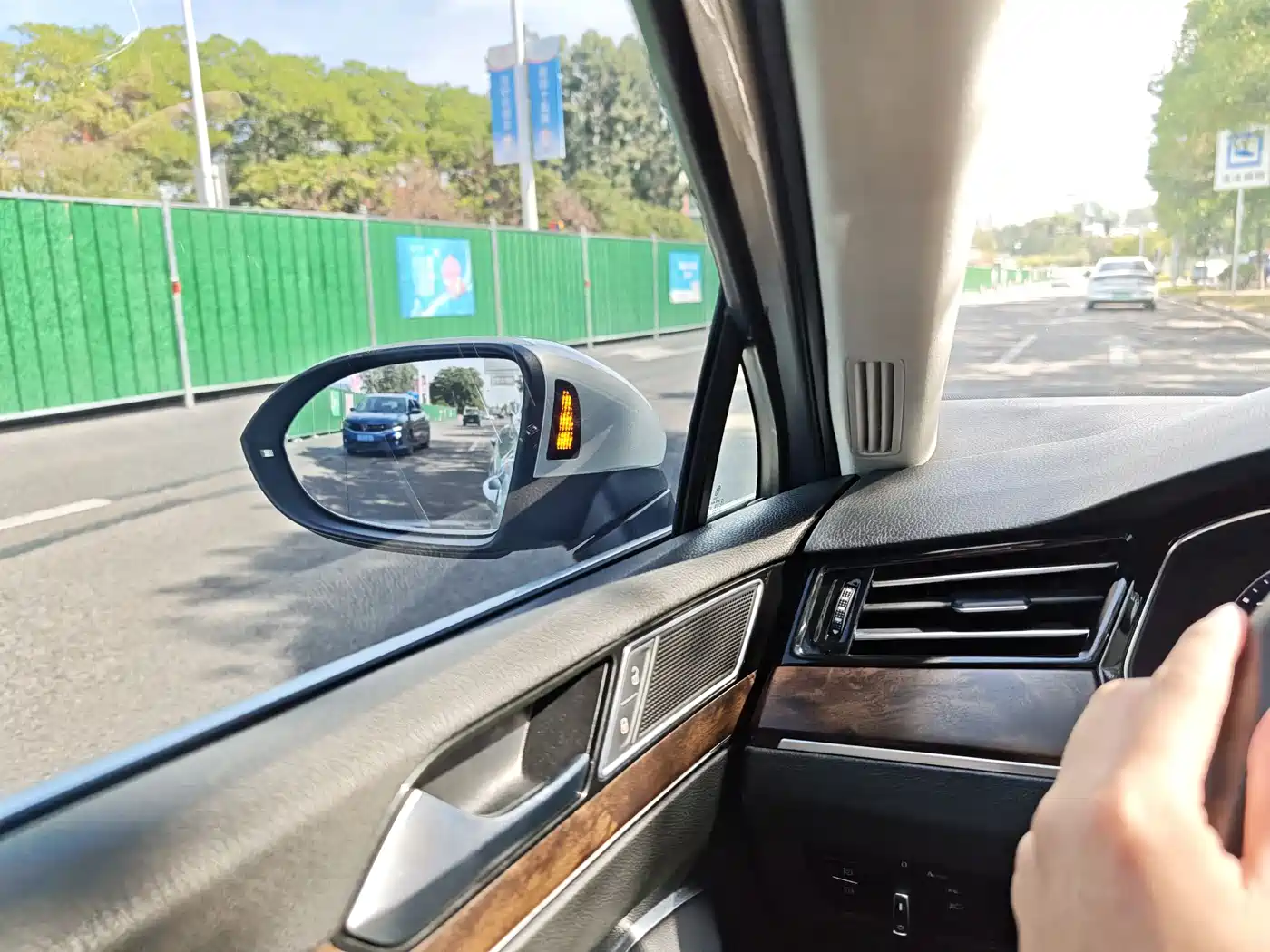 Volkswagen Magotan 2018 330TSI DSG Luxury фото 12