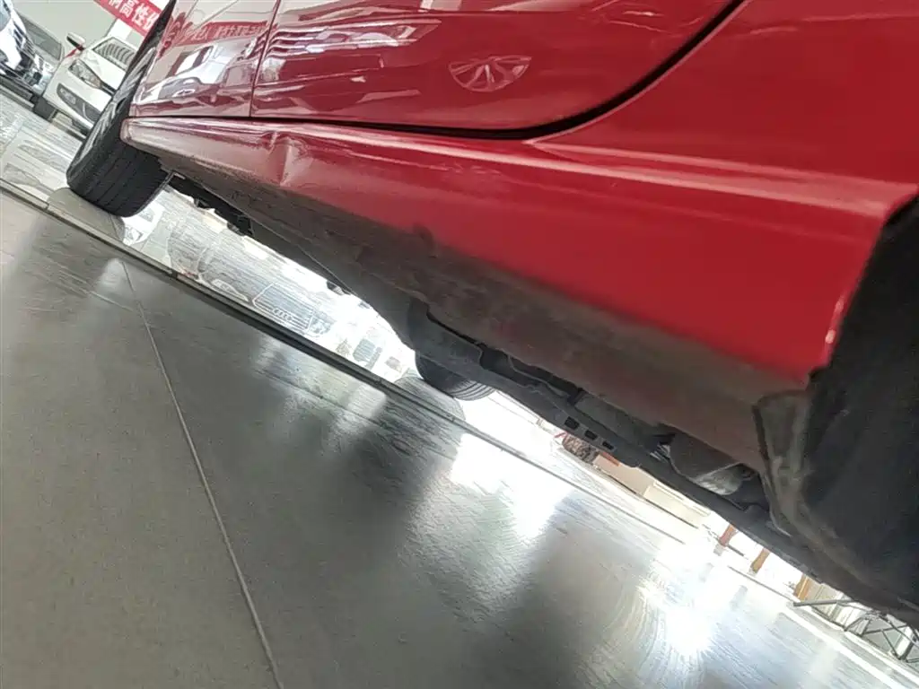 Volkswagen Polo 2016 1.4L Automatic Trend фото 22