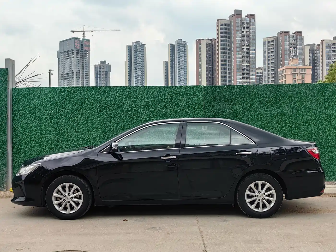 Toyota Camry 2015 2.0E Elite Edition фото 12