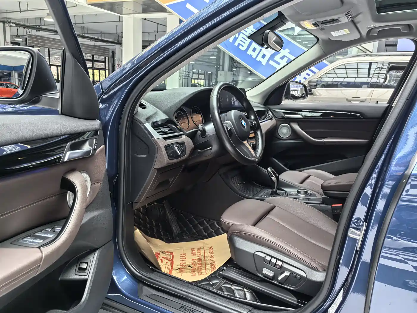 BMW X1 2021 sDrive25Li Leading фото 8