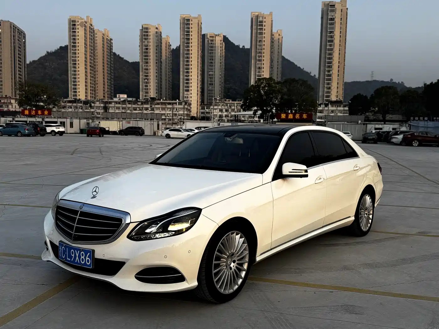 Mercedes-Benz E-Class 2015 E 260 L
