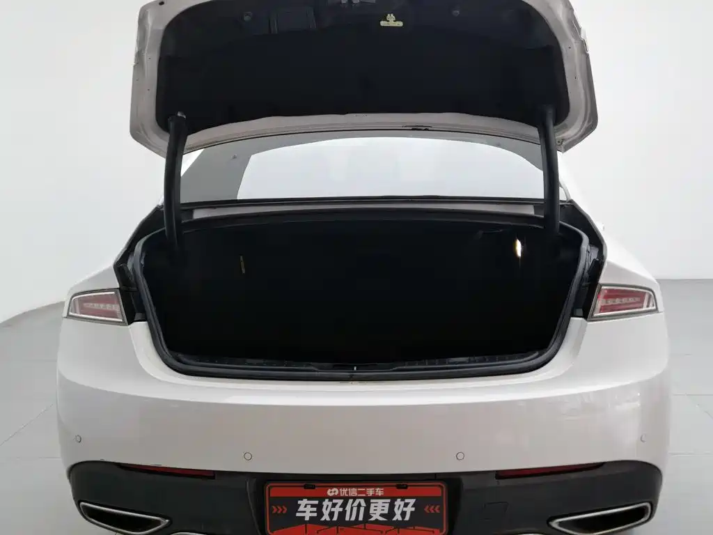 Lincoln MKZ 2018 2017 2.0T Exclusive Edition