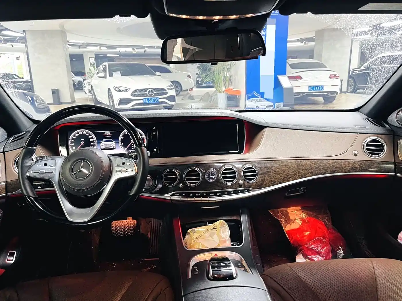 Mercedes-Benz S-Class 2014 S 320 L Business фото 8
