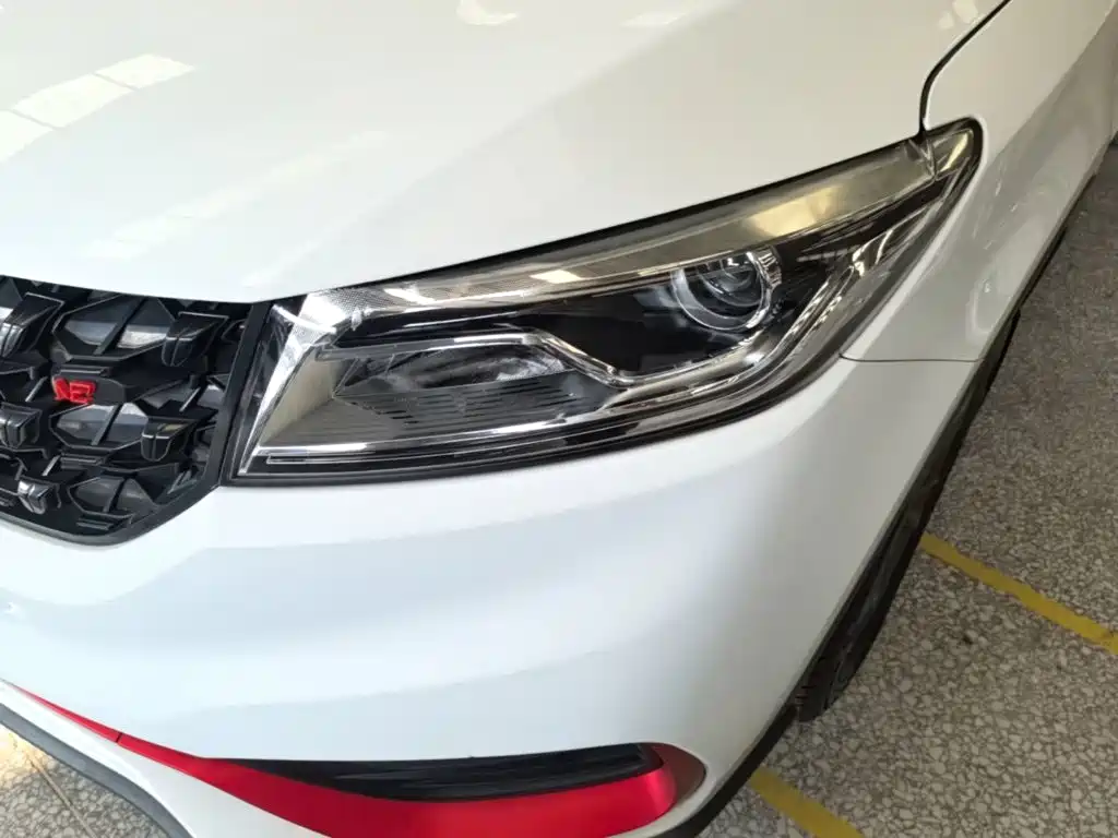 Dongfeng Fengguang Fengguang 580 2021 2021 Facelift ☆Star Edition 1.5T Auto Luxury