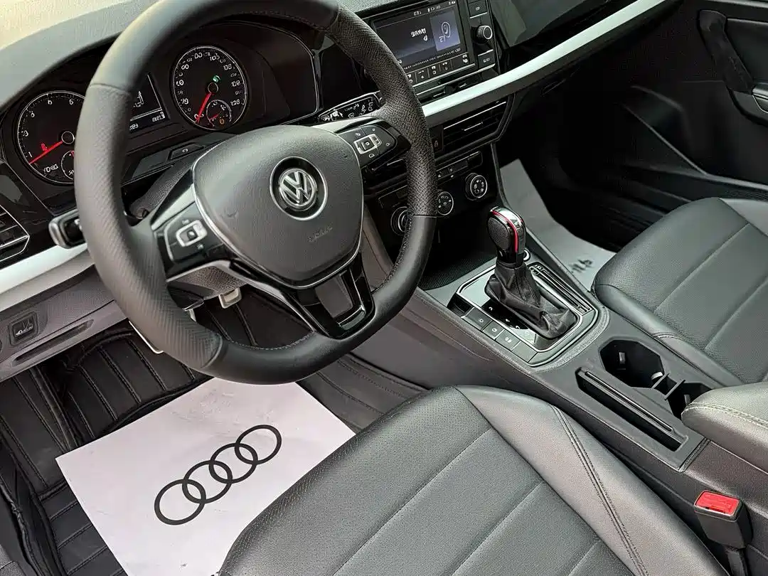 Photo 8 - Volkswagen Lavida