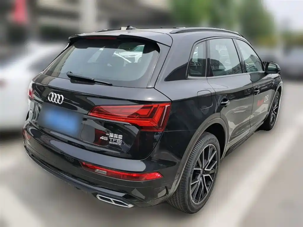 Audi Q5L 2024 Model 45 TFSI Luxury Dynamic фото 12