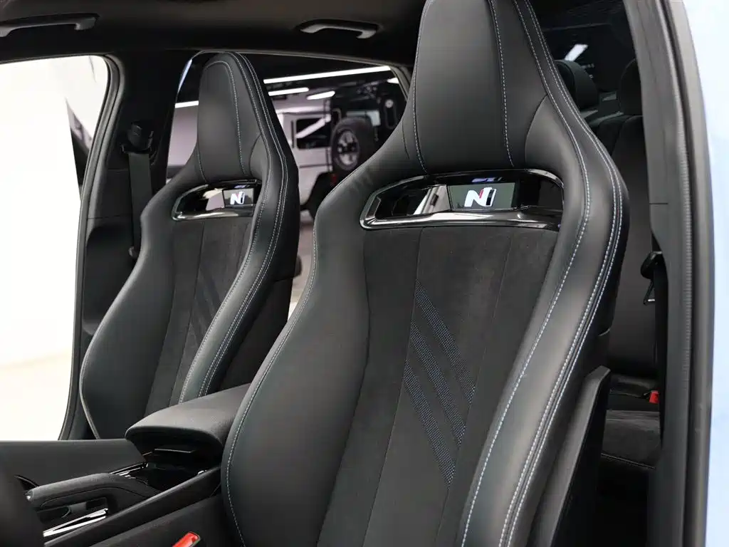 Hyundai Elantra N 2023 2.0T Sport Package Edition фото 3