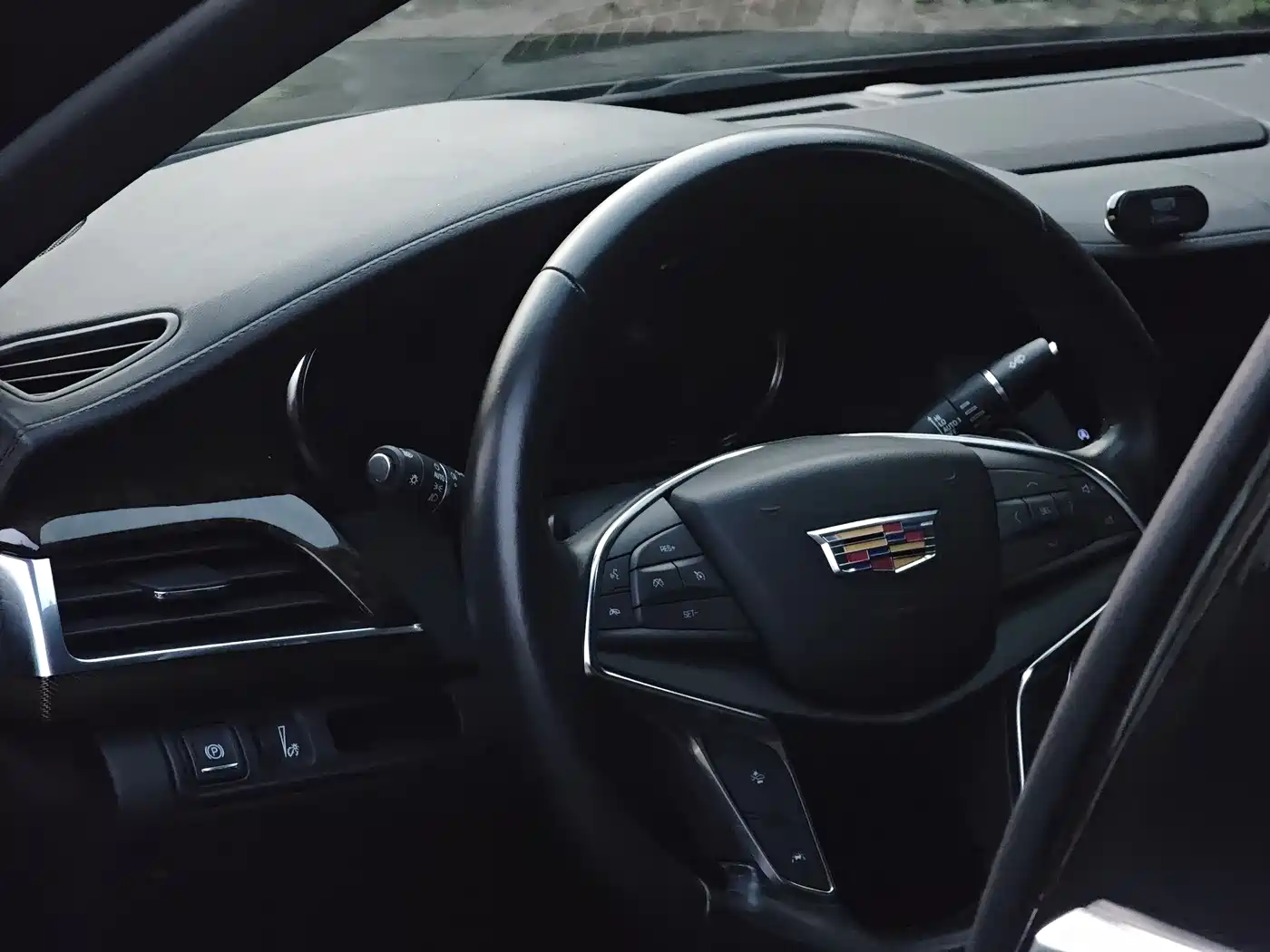 Cadillac CT6 2022 28T Luxury фото 10