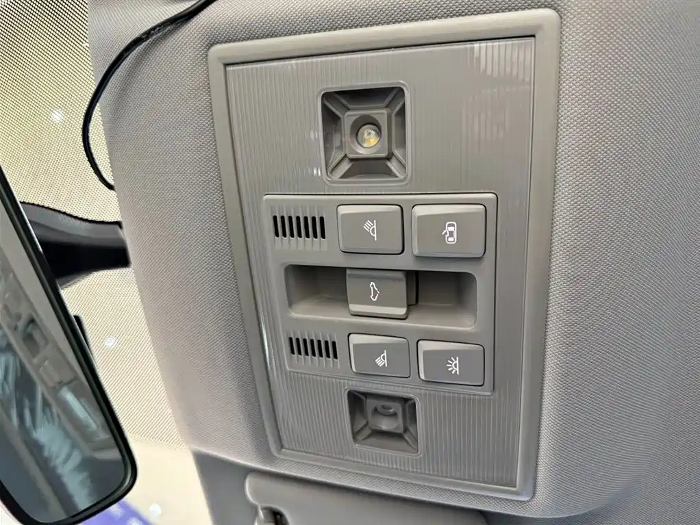 Volkswagen Lavida 2023 280TSI DSG Starlight Comfort Edition фото 14
