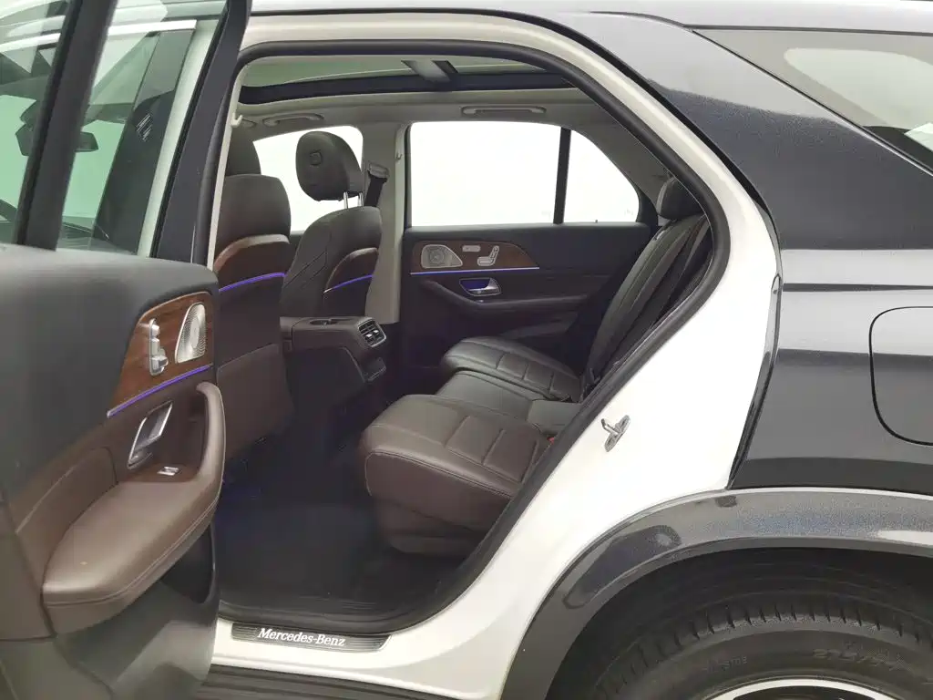 Mercedes-Benz GLE, миниатюра 15