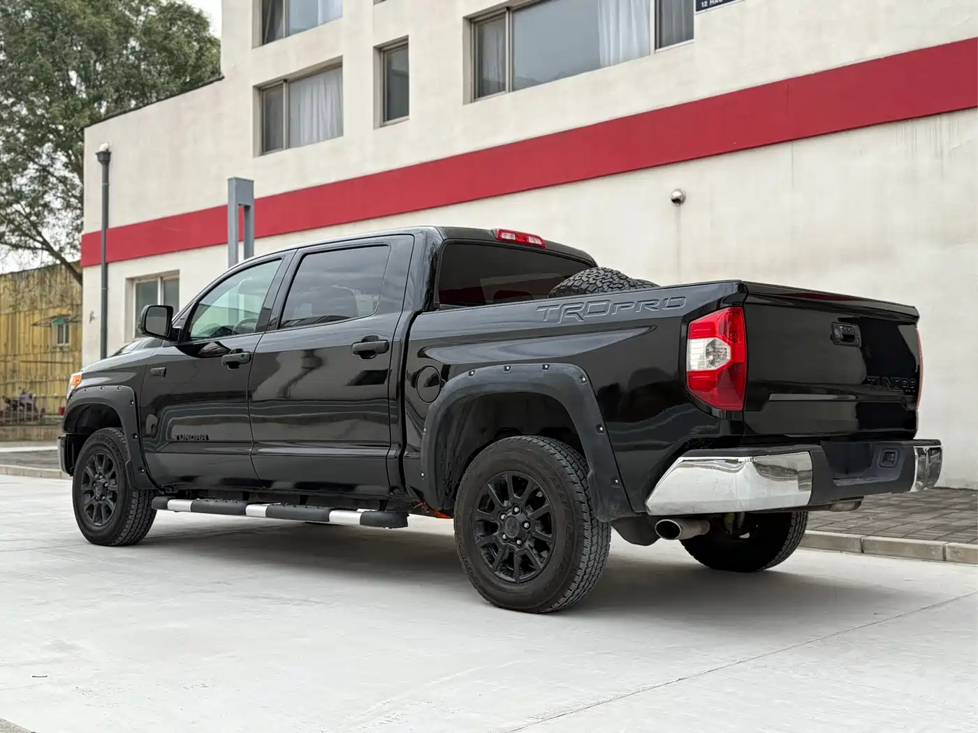 Toyota Tundra 2014 5.7L TRD Pro фото 4