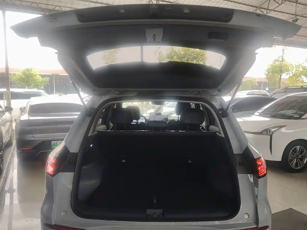 Geely Galaxy Galaxy E5 2024 440km Start Edition фото 19