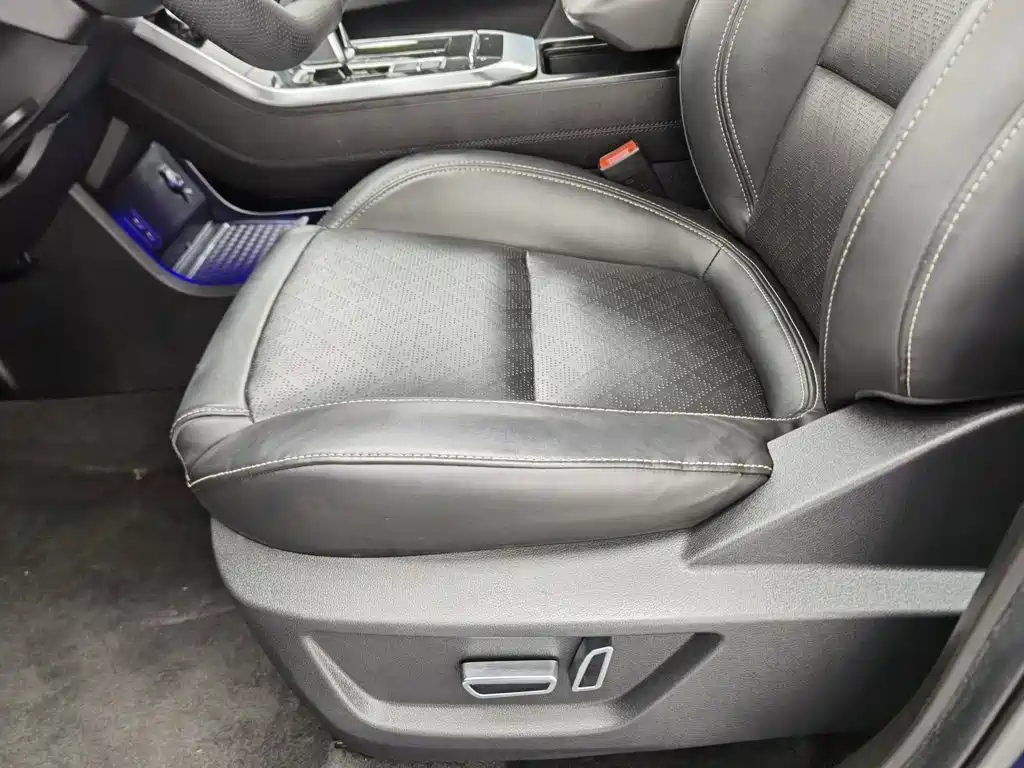 Photo 20 - Chery Tiggo 8