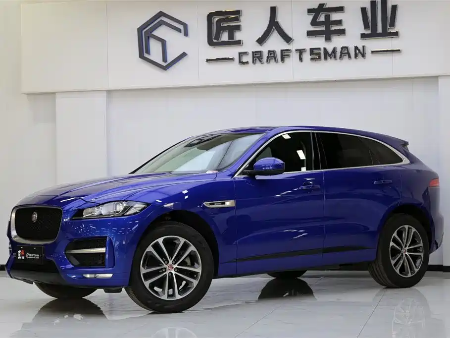 Jaguar F-PACE 2018 3.0 SC 4WD R-Sport Edition фото 3