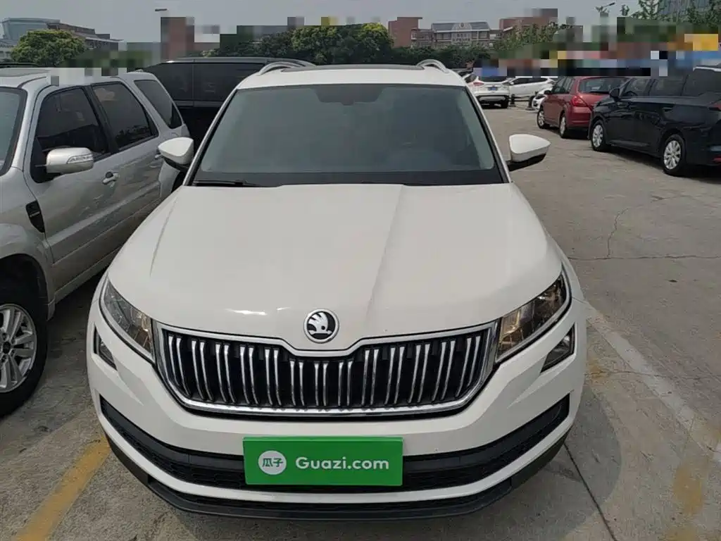 Škoda Kodiaq 2017 TSI330 5-seater 2WD Luxury Edition фото 3