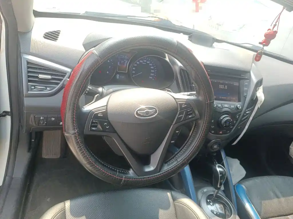 Hyundai Veloster 2015 2012 1.6T Automatic Premium
