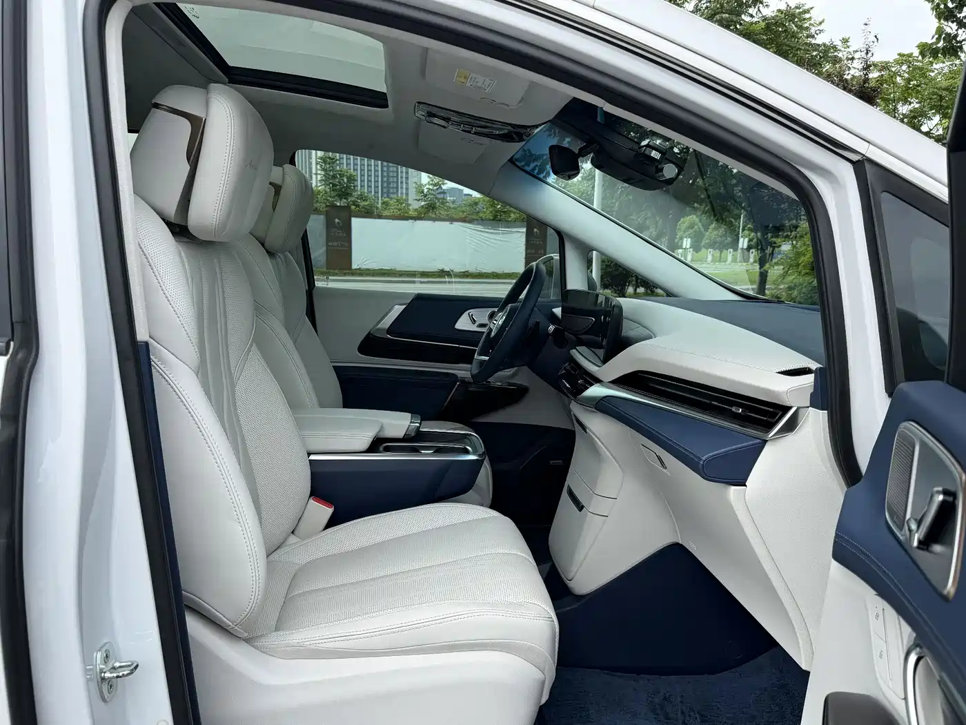 Buick Century 2023 2023 2.0T 6-Seat World Edition
