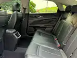 Фото 9 - Ford Taurus