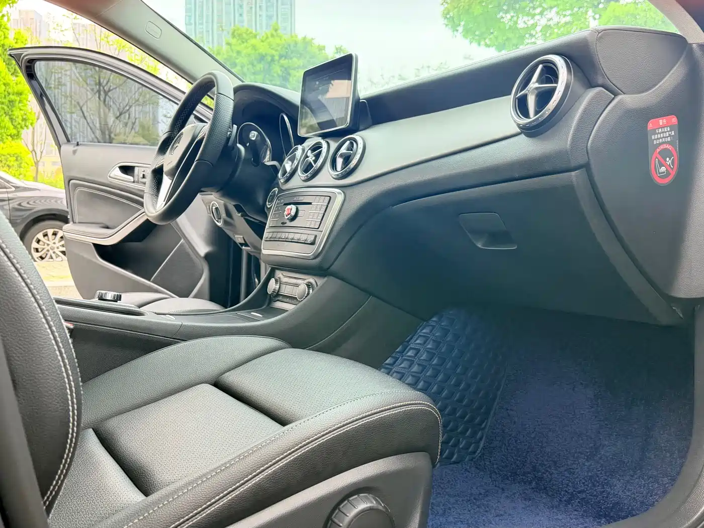 Mercedes-Benz GLA 2016 GLA 220 4MATIC Fashion фото 11