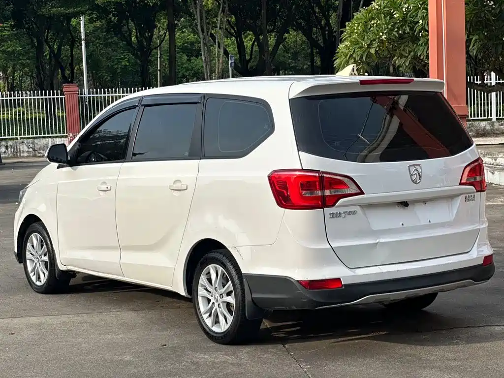 Фото 8 - Baojun 730