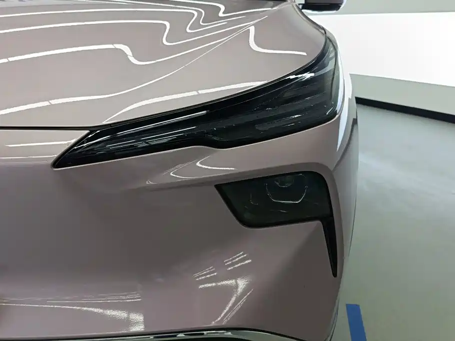 2025 Besturn Yueyi 03
