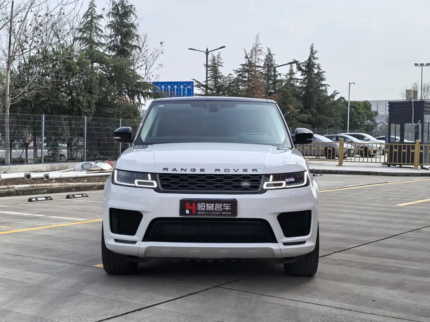 Land Rover Range Rover Sport 2020 3.0 L6 HSE DYNAMIC фото 2