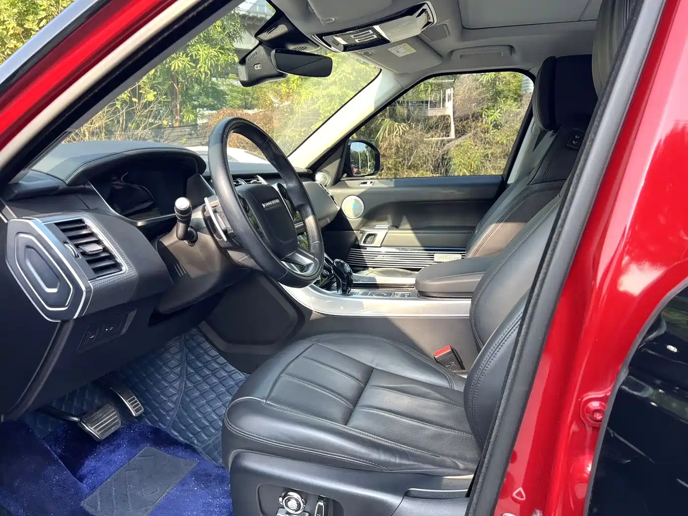 Land Rover Range Rover Sport 2020 3.0 L6 HSE DYNAMIC фото 4