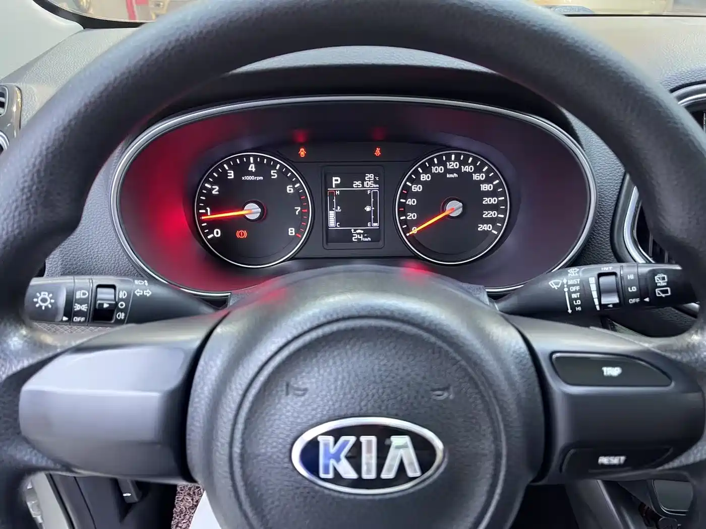 Kia KX3 Smart Run 2015 1.6L Automatic 2WD DLX фото 7